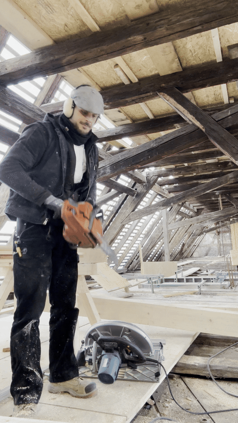 Tobias auf der Baustelle